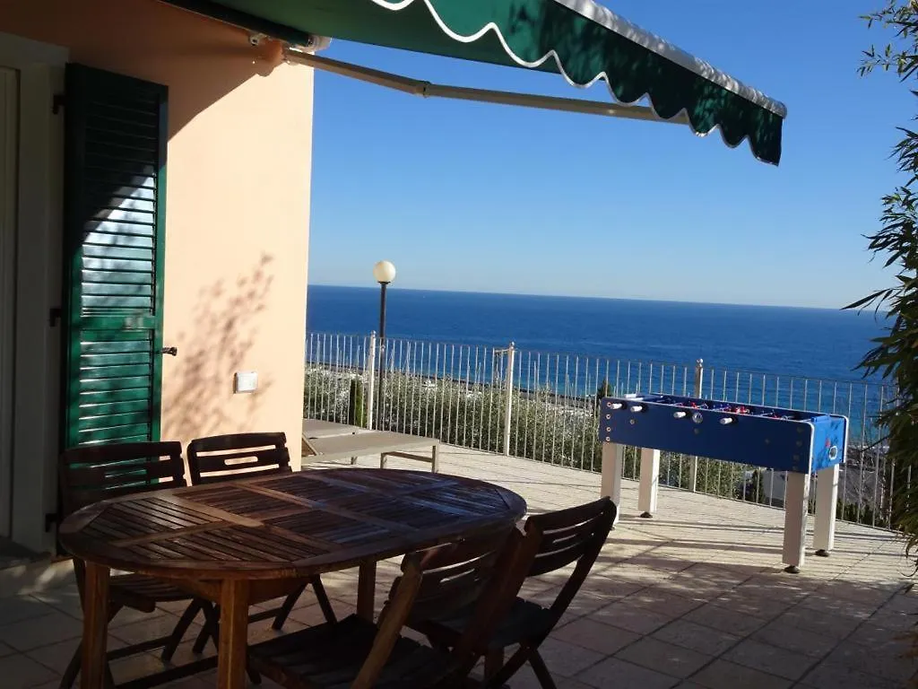 Villa Villetta Sole Mare Santo Stefano al Mare
