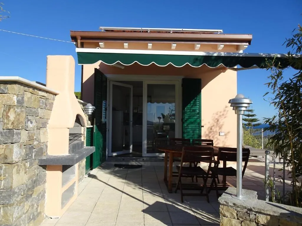 Villa Villetta Sole Mare Santo Stefano al Mare Italien