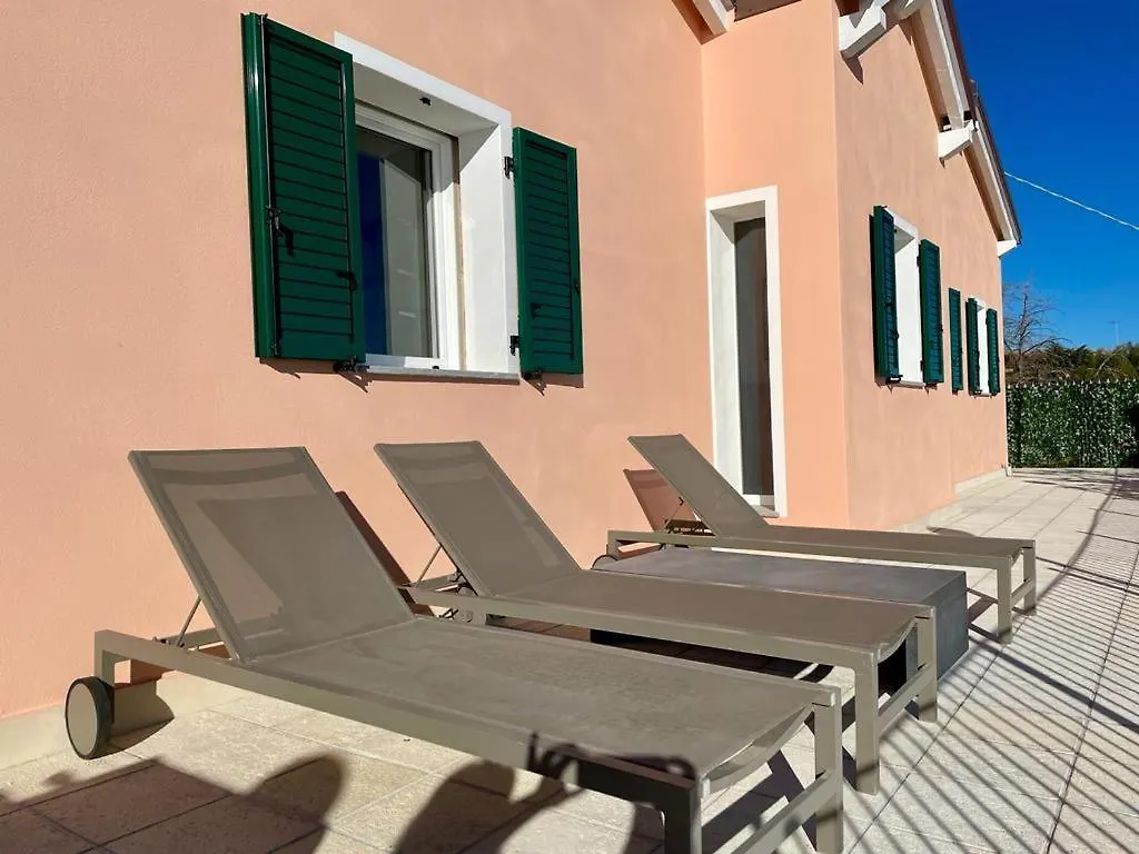 Villetta Sole Mare Santo Stefano al Mare 0*,